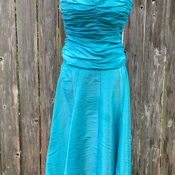 David’s Bridal 3 Piece Blue Formal Gown, 6 - Picture 8 of 11